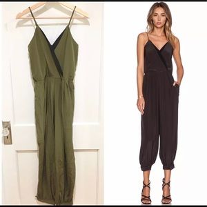 Hunter Bell Bonnie Jumpsuit Olive Green 100% Silk Size 0 Surplice Jogger Ankle